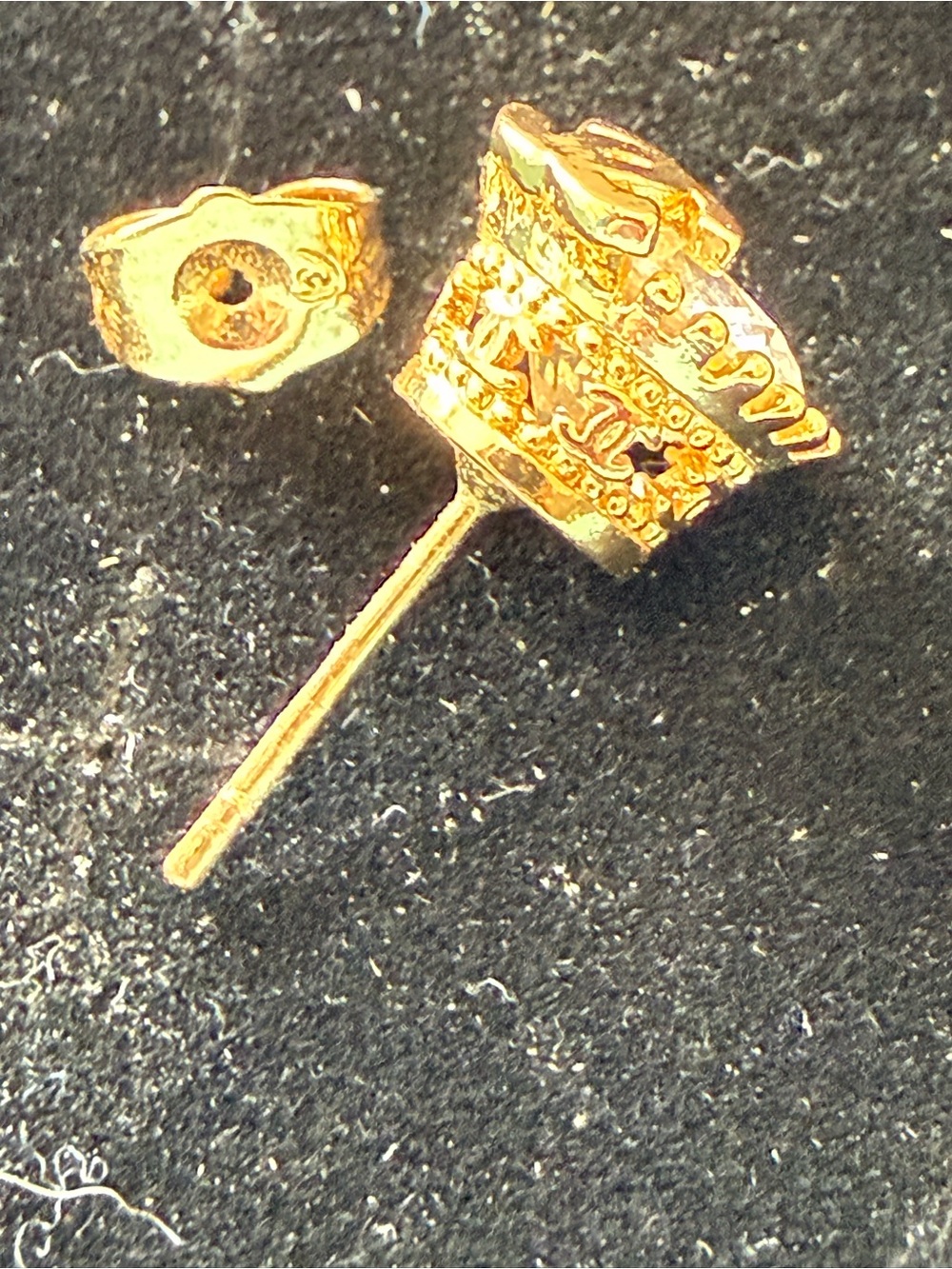 ChaneI Gold-Tone Crystal Stud Earrings with Logo - Picture 6 of 9